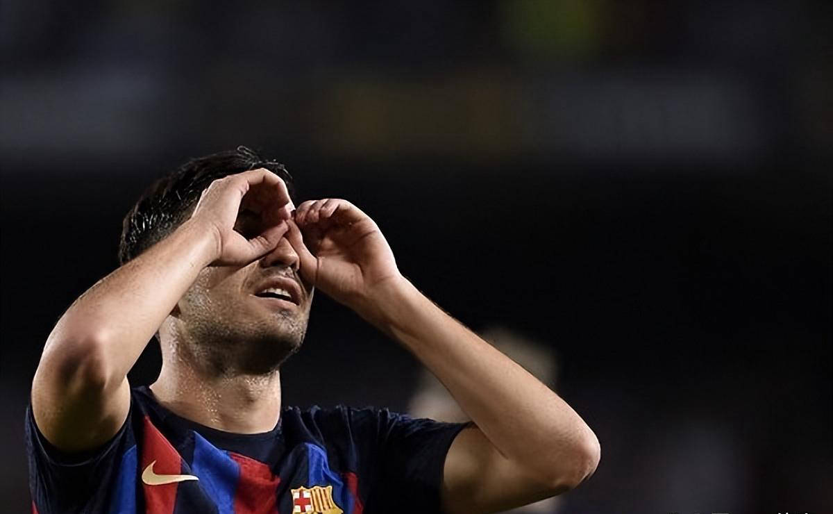 巴塞罗那球员因伤离场，球队缺兵不利的简单介绍