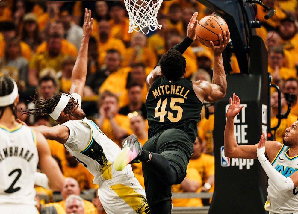 关于开拓者后卫分享心情,为球队胜利努力奋斗的信息 关于开拓者后卫分享心情,为球队胜利努力奋斗的信息