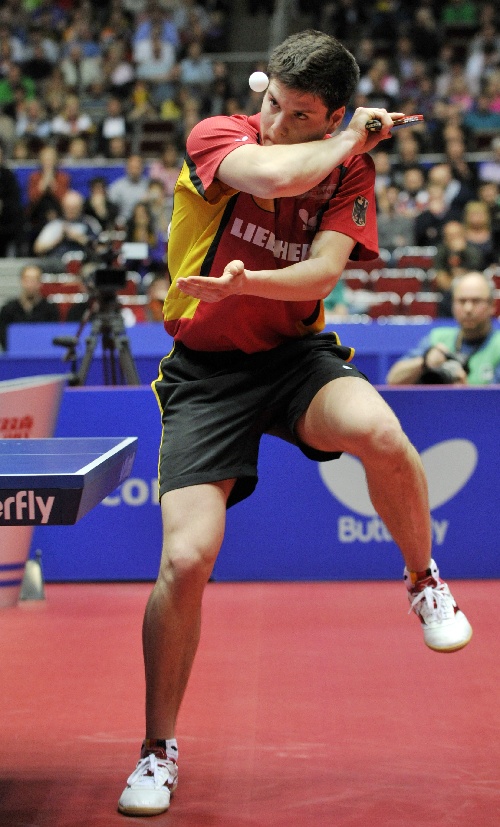 中国队力克日本队，奥恰洛夫关键制胜