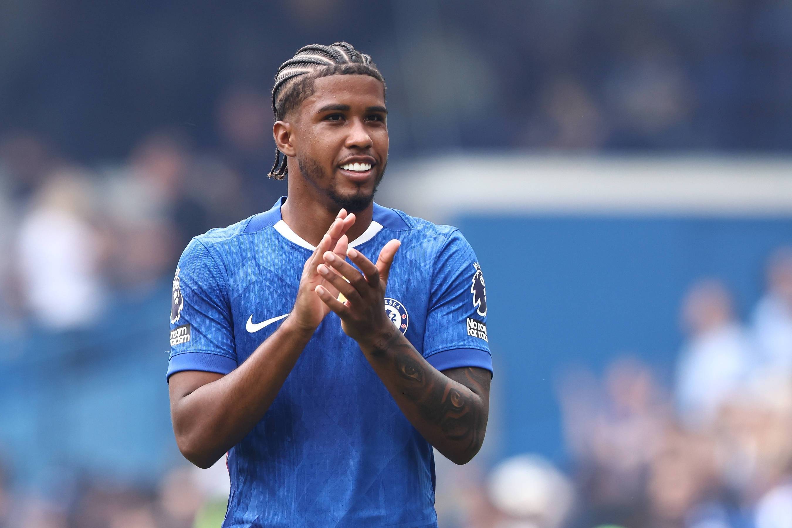 开云体育中国-恩佐队在客场比赛中击败对手，实现连胜的简单介绍